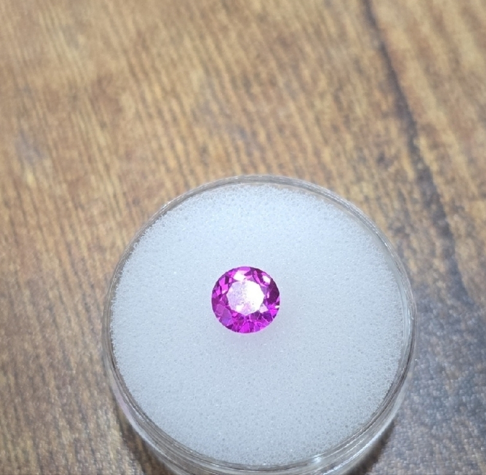 2ct PINK SAPPHIRE 6MM